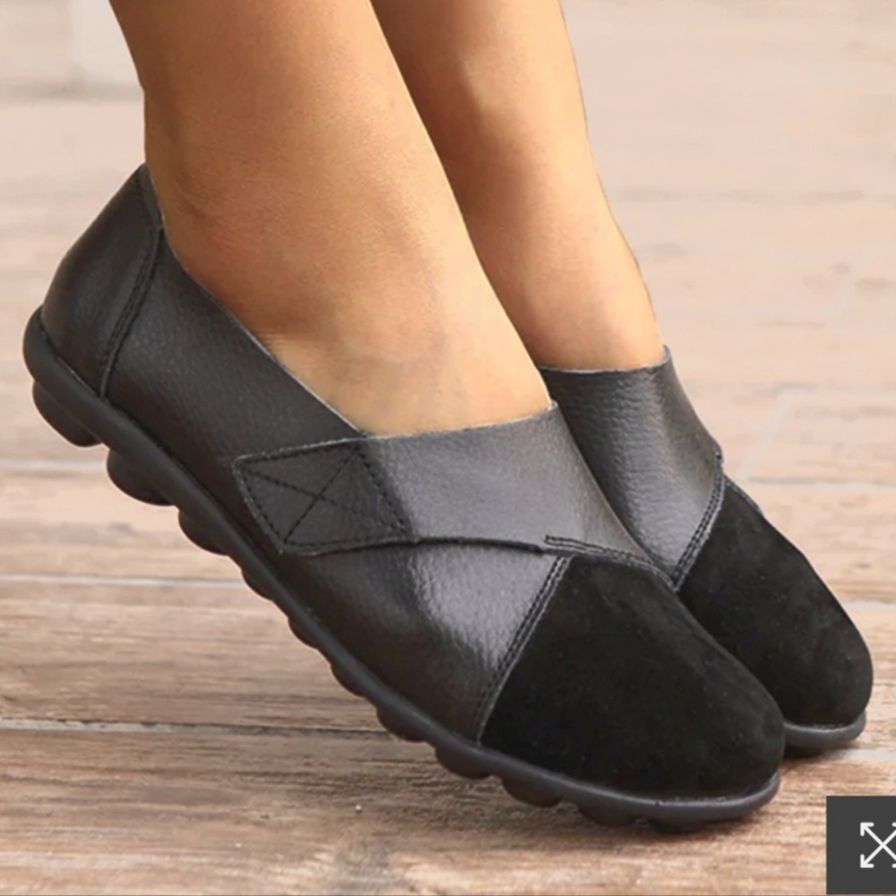 Orthopedic leather shoes